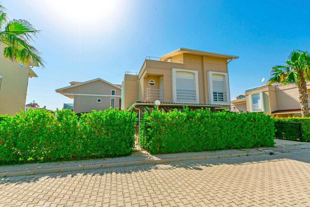 Paradise Town Villa Beltania 贝莱克 外观 照片
