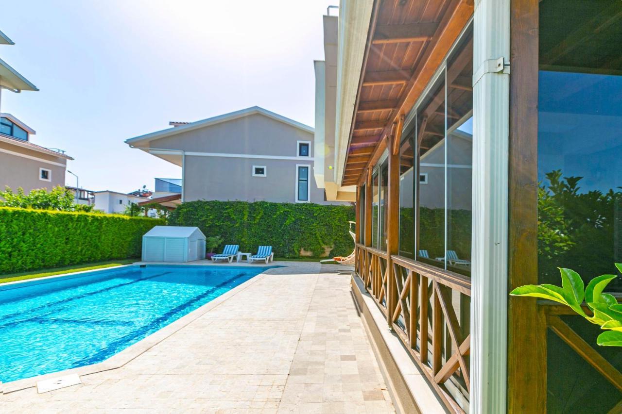 Paradise Town Villa Beltania 贝莱克 外观 照片
