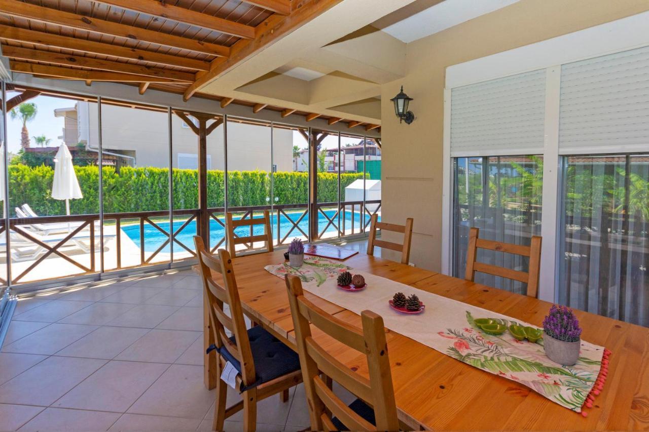 Paradise Town Villa Beltania 贝莱克 外观 照片